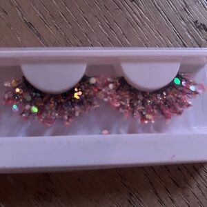 Glittery Pink False Eyelashes